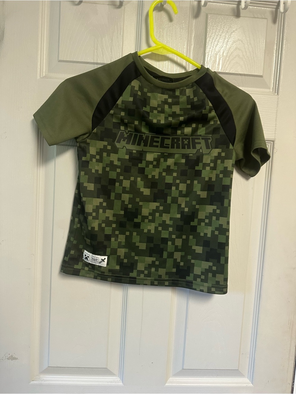 Minecraft Boys' Green Camo Short Sleeve Tee